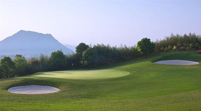 浙江海宁尖山1球1晚（平日）