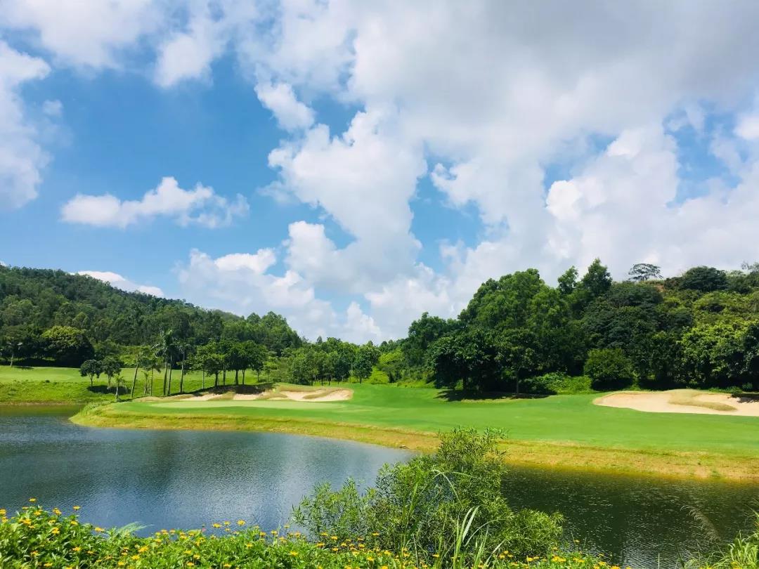 广东潮州万泉湖2球1晚（平日）（双人入住）